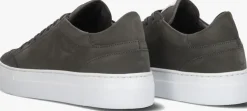grijze nubikk lage sneakers jagger tora