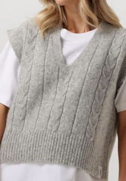 grijze soeurs de provence top pauline spencer