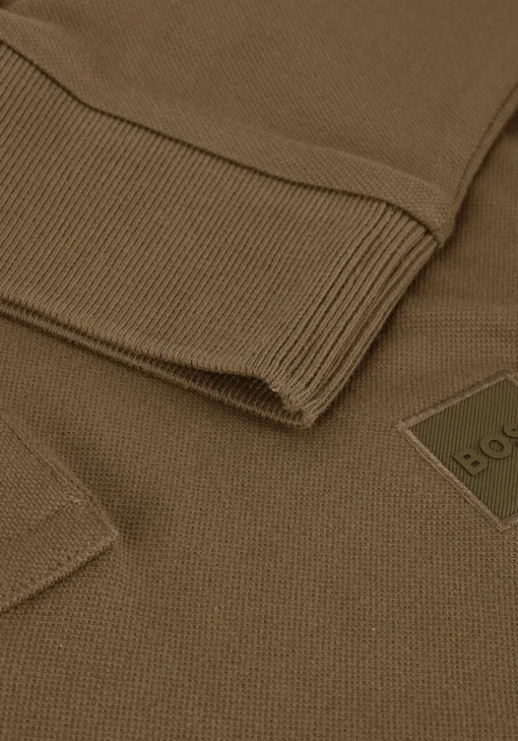 groene boss orange polo passerby