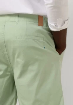 groene scotch & soda korte broek stuart - garment-dyed cotton-blend twill short