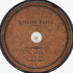 kleur n.v.t. atelier rebul geurkaarsen scented candle 210gr