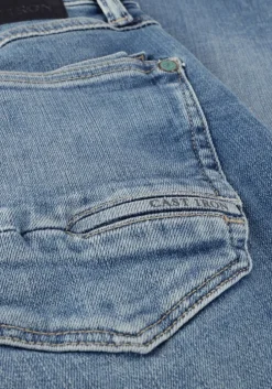 lichtblauwe cast iron slim fit jeans shiftback regular tapered medium indigo wash