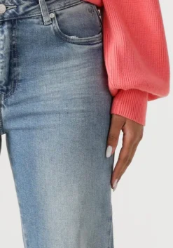 lichtblauwe circle of trust mom jeans chloe dnm