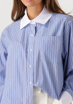 lichtblauwe omoda atelier blouses om-isolde x iris