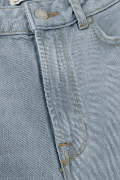 lichtblauwe selected femme wide jeans slfalice-n hw wide lon sky blue jeat