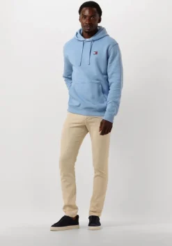 lichtblauwe tommy jeans sweater tjm reg badge hoodie