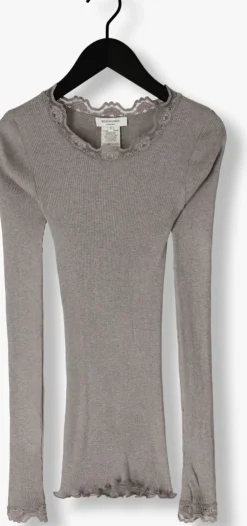 lichtgrijze rosemunde top babette silk t-shirt lace