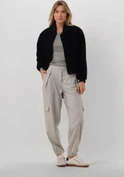 lichtgrijze rosemunde top babette silk t-shirt lace