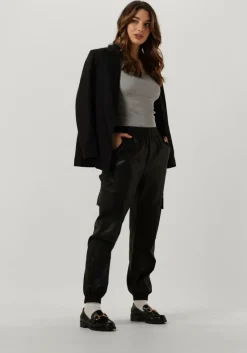 lichtgrijze rosemunde top silk top w/ lace