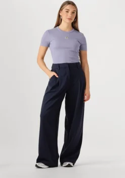 lila calvin klein t-shirt washed woven label rib fit tee