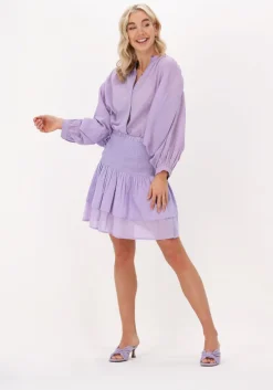 lila ibana minirok scout