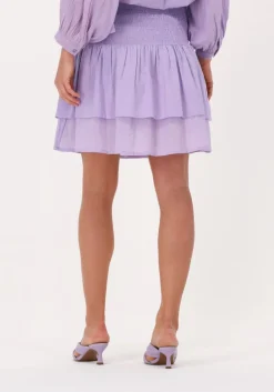 lila ibana minirok scout