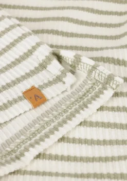 olijf lil' atelier t-shirt nmmtadeo ss loose top lil