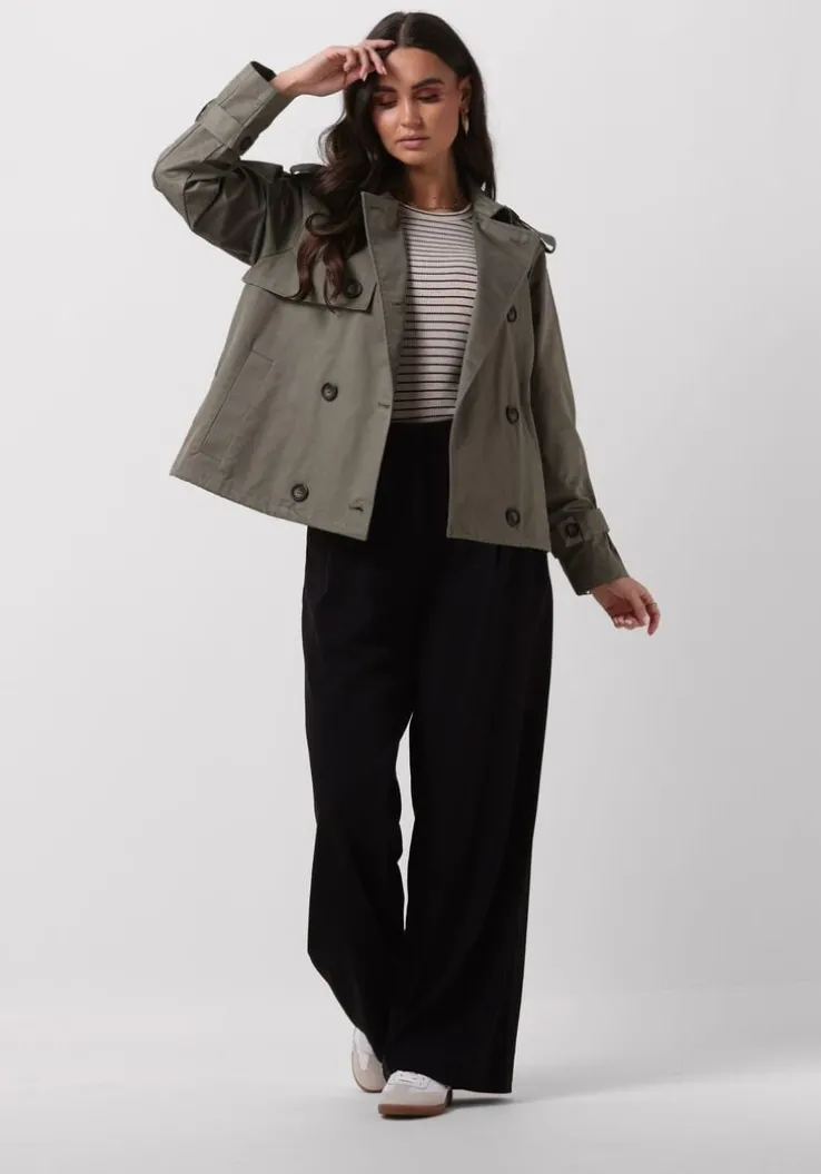 olijf my essential wardrobe trenchcoats miramw short trenchcoat