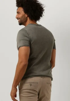 olijf purewhite t-shirt flat knitted shirt shortsleeve with small logo on chest