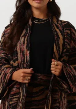 oranje amaya amsterdam vest stella kim