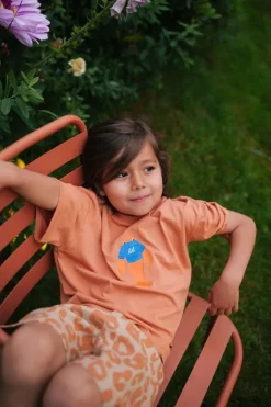 oranje daily brat t-shirt crabby crab t-shirt