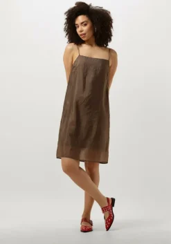 rode notre-v slingbacks 08-236