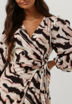 roze catwalk junkie maxi jurk dr yala