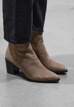 taupe lina locchi enkellaarsjes at 156