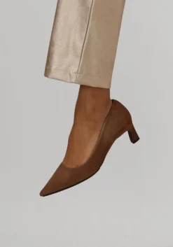 taupe lodi pumps chila