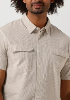 taupe pure path casual overhemd seersucker shortsleeve shirt with chest pockets