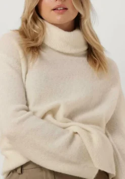 witte modström coltrui adrianmd t-neck