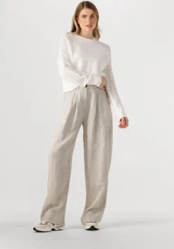 witte moscow trui 32-09-azalea