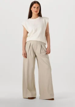 witte ruby tuesday top verros