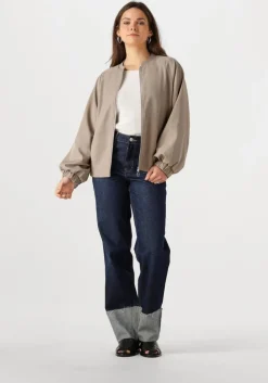 zand withblack jack wblvanilla bomber jacket