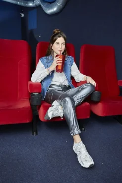 zilveren indian blue jeans straight leg jeans sue straight fit