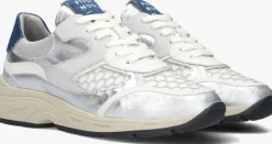 zilveren piedi nudi lage sneakers talla 04.03