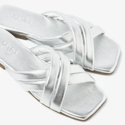 zilveren via vai slippers kiki lot