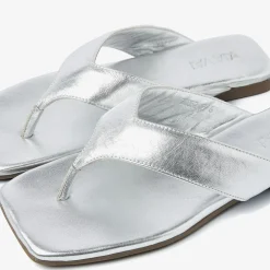 zilveren via vai slippers kiki berry