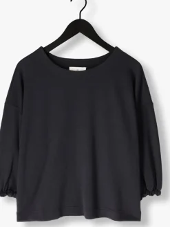 zwarte aimee the label t-shirt romee2