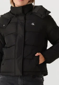 zwarte calvin klein gewatteerde jas matte monologo mw short puffer