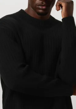 zwarte calvin klein trui linear sweater