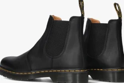 zwarte dr martens chelsea boots 2976 m