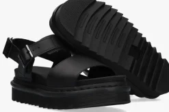 zwarte dr martens platte sandalen voss