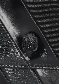 zwarte kurt geiger london schoudertas kensington chain w l