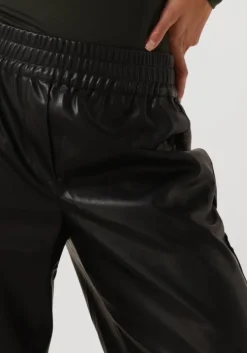 zwarte modström wijde broek faminamd pants