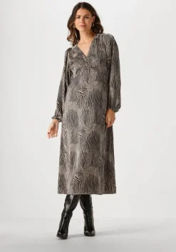 zwarte neo noir midi jurk isoabel floating wave dress