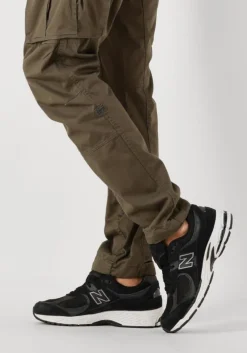 zwarte new balance lage sneakers m2002r m