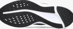 zwarte nike lage sneakers quest 5 heren