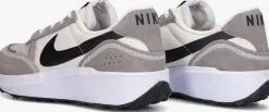 zwarte nike lage sneakers nike waffle nav