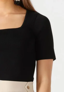 zwarte omoda atelier top om-bisous x bo