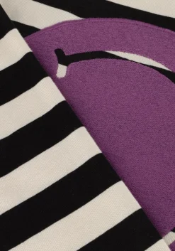 zwarte salty stitch t-shirt salty skater tee