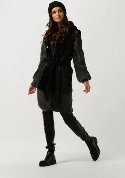 zwarte simple gilet simba jer-sherpa-22-3