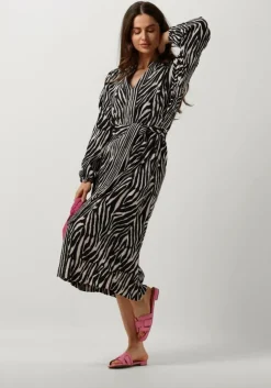 zwarte stella forest midi jurk e24ro053