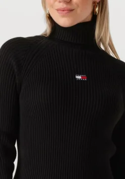 zwarte tommy jeans midi jurk tjw mockneck badge sweater dress